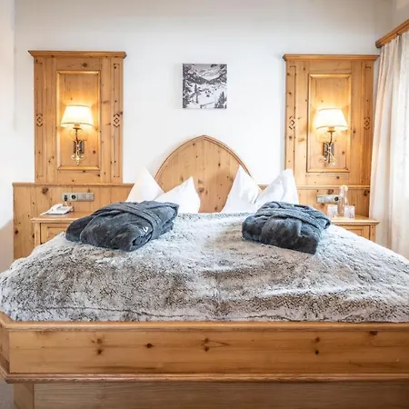 Anthony's Alpin Garni 4* Lech am Arlberg