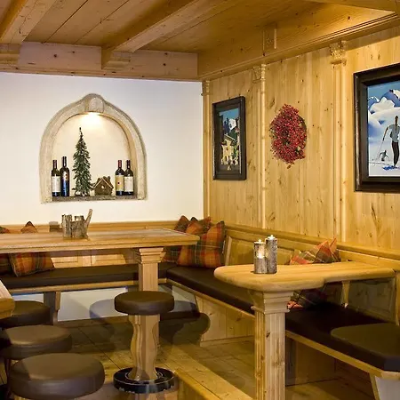 Hotel Anthony's Alpin Garni 4*