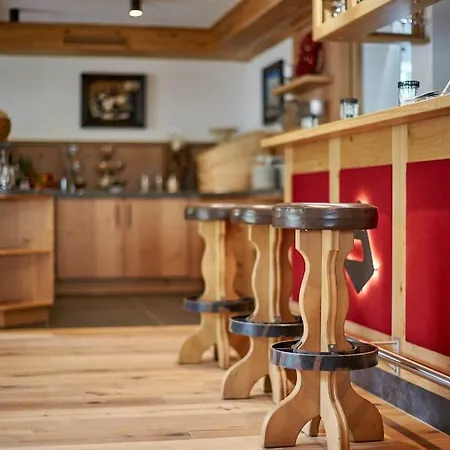 Anthony's Alpin Garni 4* Lech